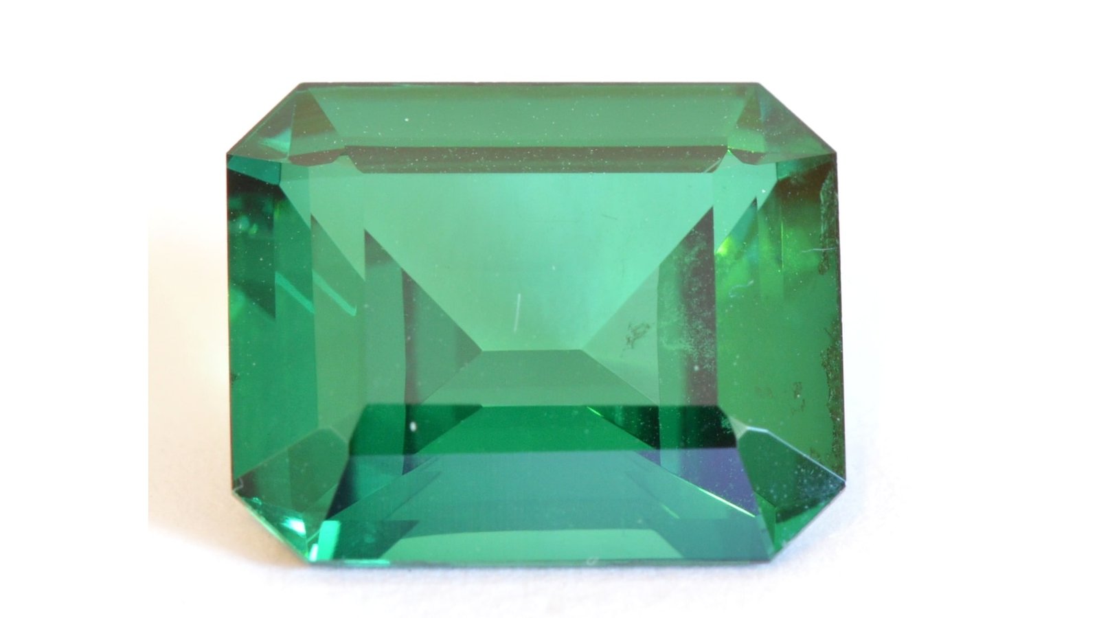 Green Spinel